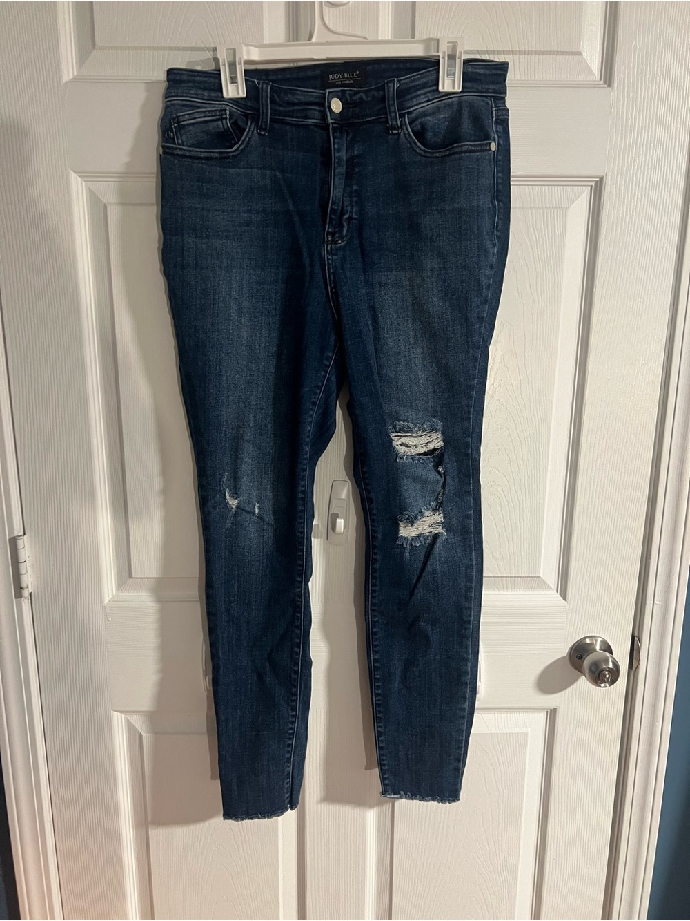 Judy Blue Dark Blue Distressed Skinny Jeans